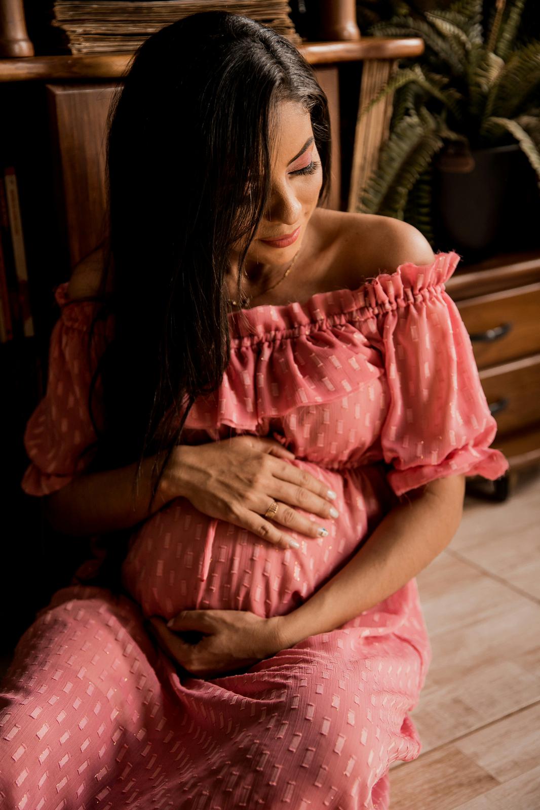 femme enceinte kinésiologie périnatale grossesse sereine accompagnement Conthey Valais