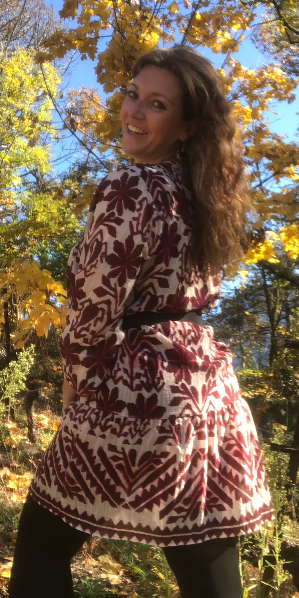 Julie Menou kinésiologue périnatale et familiale maman deux filles Conthey Valais