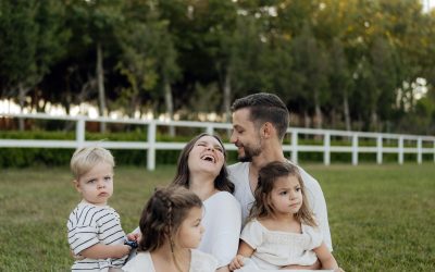 Famille recomposée et grossesse : guide essentiel pour l&rsquo;harmonie familiale